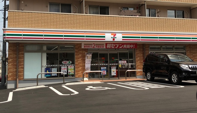 レクオス朋  コンビニ