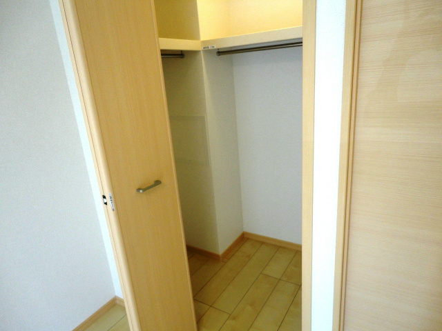 アイランド中津口 収納
