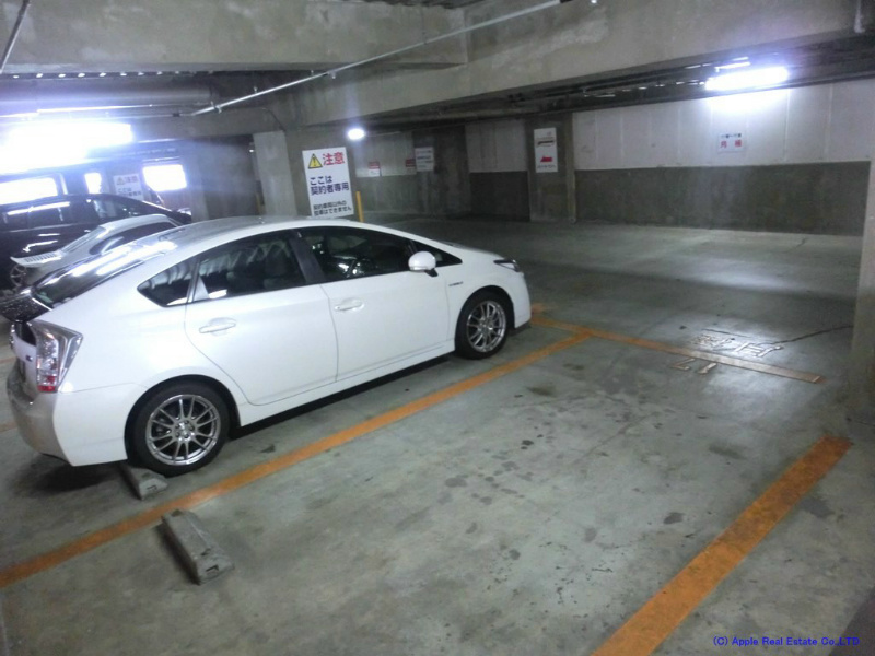 CPタワー 駐車場