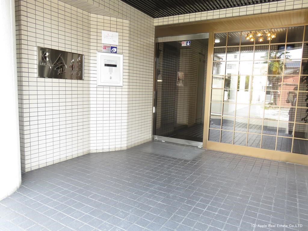 菊竹ビル金鶏 エントランス