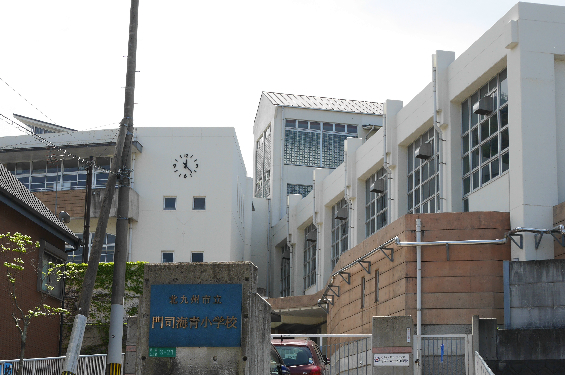 清滝マンション   小学校