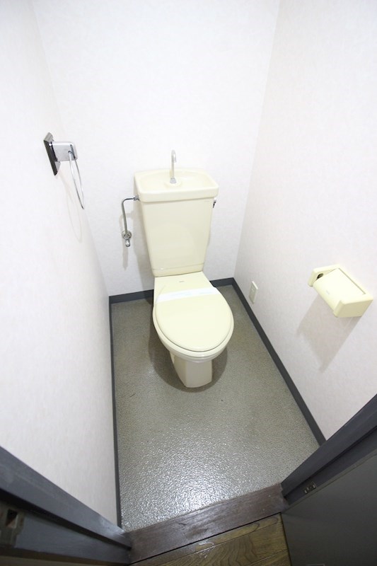 グッタープラッツ緑ヶ丘1番館   トイレ