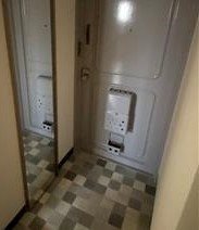 中津口小住ビル  玄関