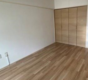 中津口小住ビル  ベッドルーム