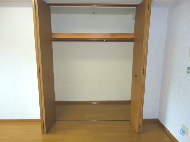 アビタシオン柳町  収納
