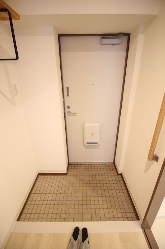 ルワージュ天神町 玄関