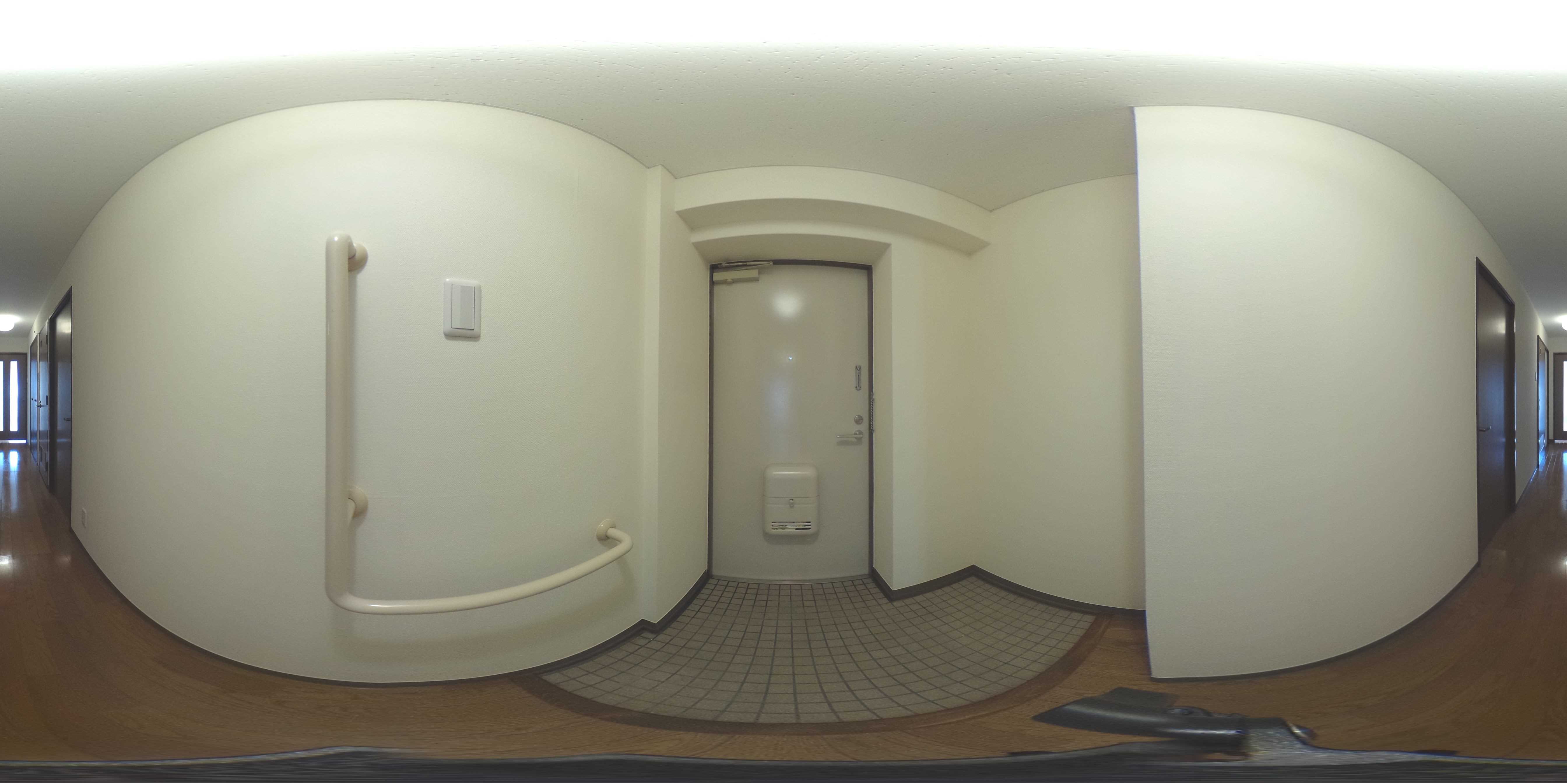 ルワージュ天神町 玄関