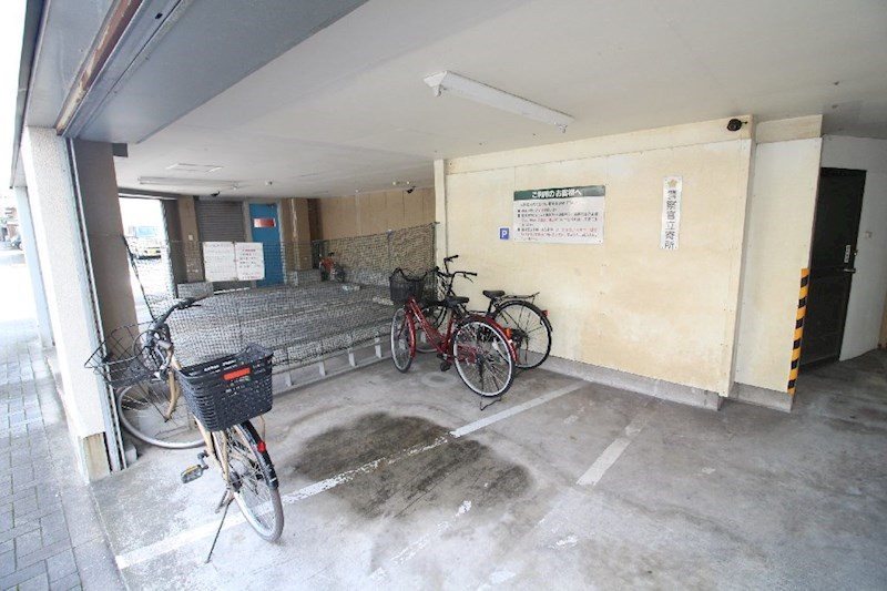 第一興産若戸ビル その他