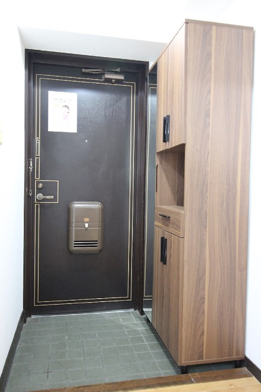 クレベール千防   玄関