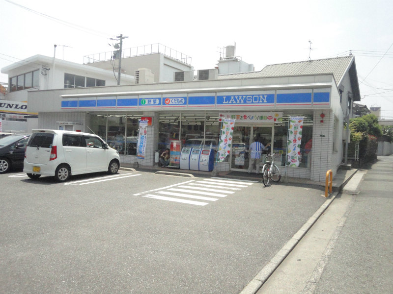 ライフプラザ沢見2番館  コンビニ