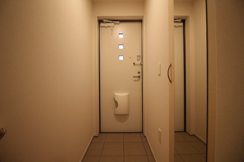 グランメゾン浅生 玄関