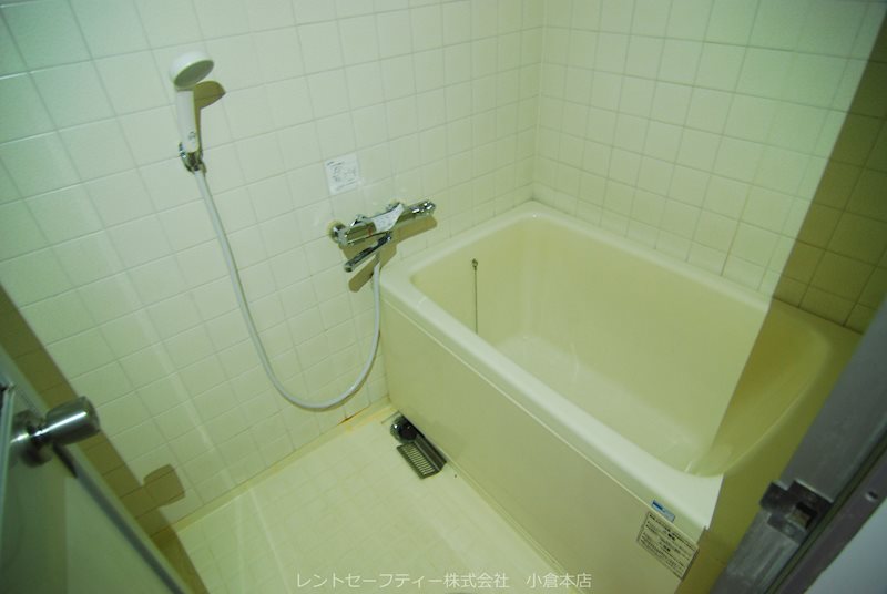 エメラルドマンション南小倉C棟 風呂画像