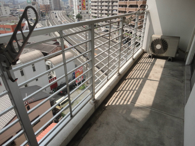 WIN小倉  ベランダ