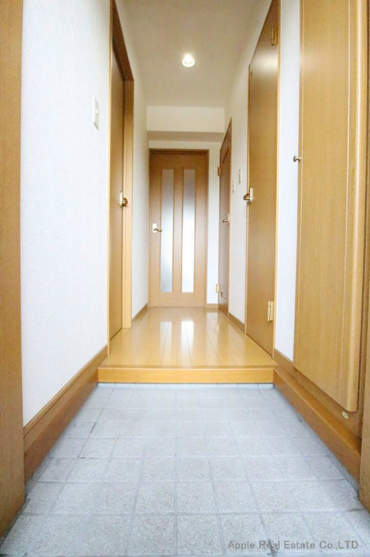 ソフィア   玄関