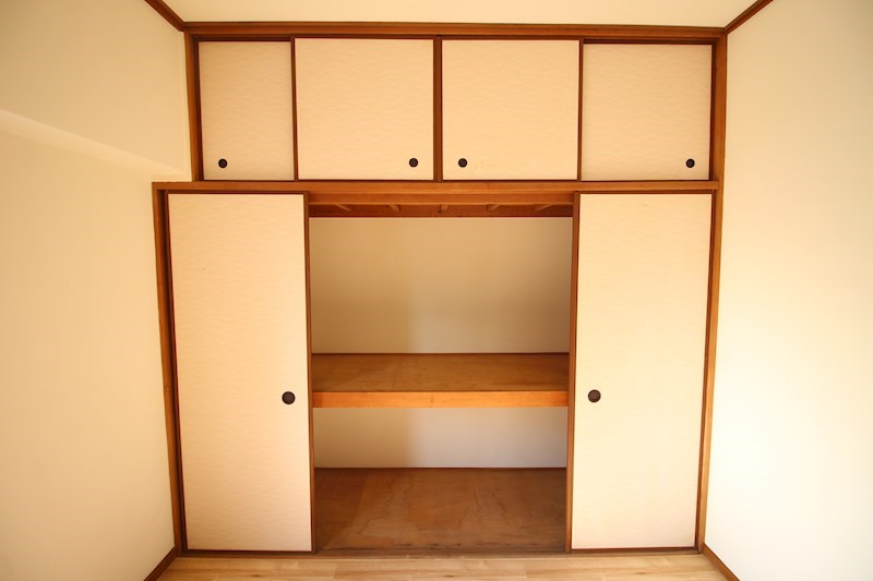 角田ビル片野新町 収納