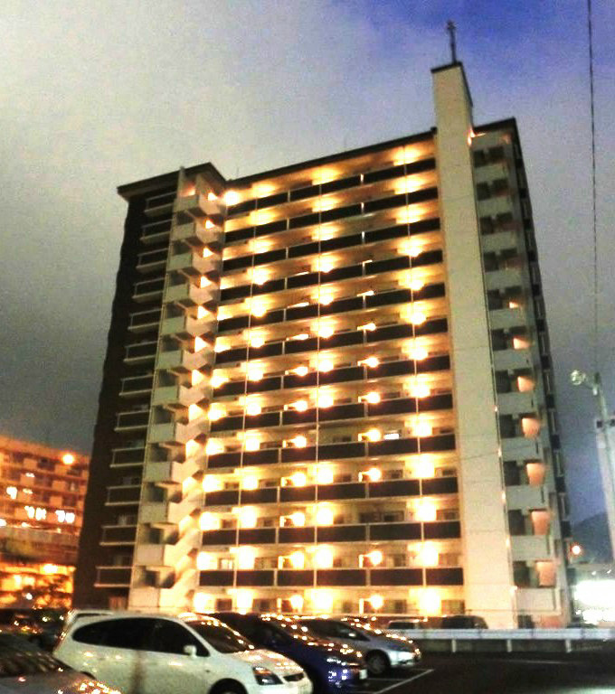 シャトレ大手町 N棟 外観