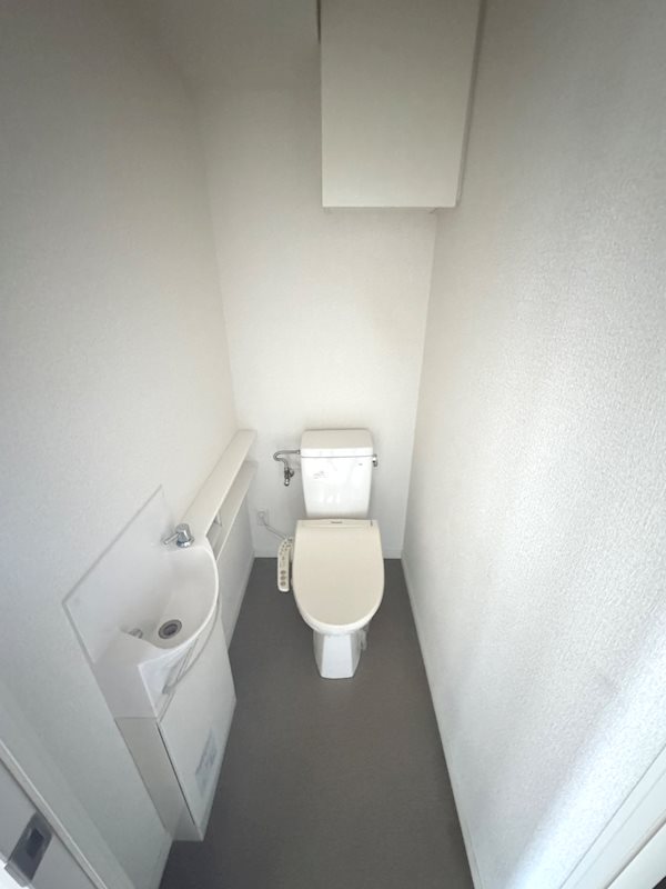 シャトレ大手町Ｎ棟  トイレ