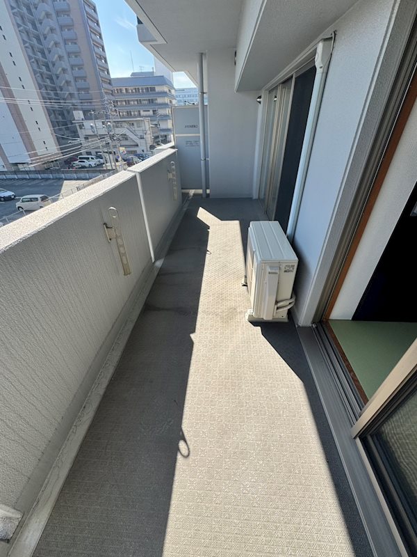 シャトレ大手町Ｎ棟  ベランダ