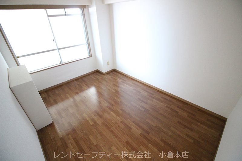 高浜ビル ベッドルーム