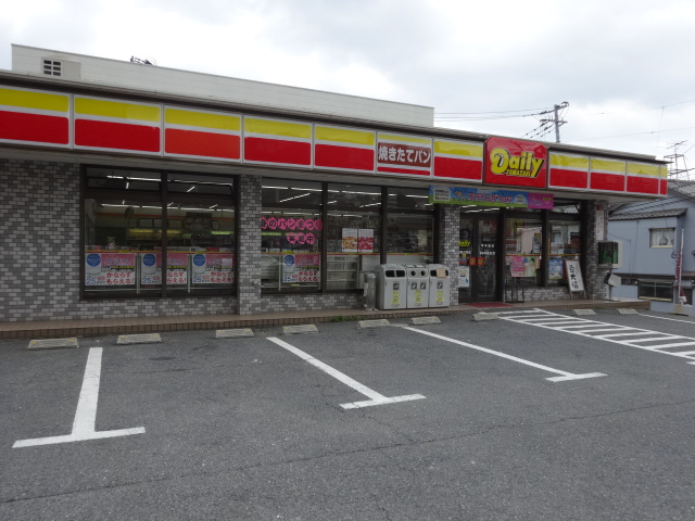 ルワージュ天神町 コンビニ