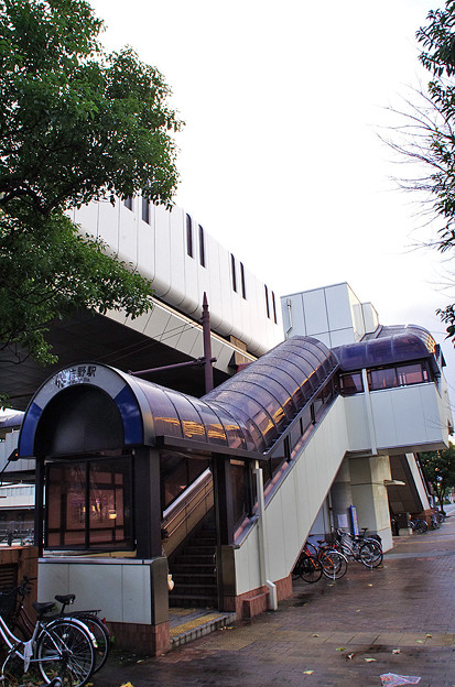 フィオレンティーナ 駅