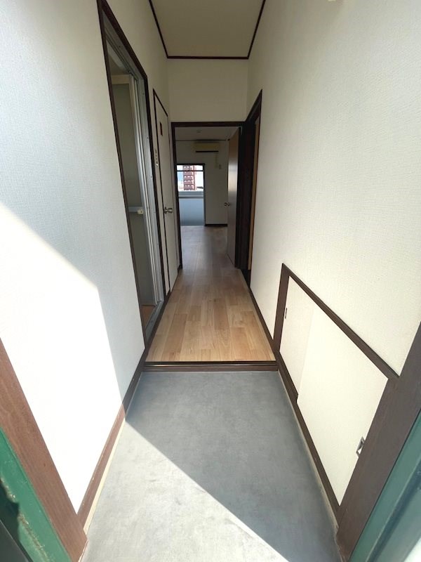 アリエスきふね 玄関