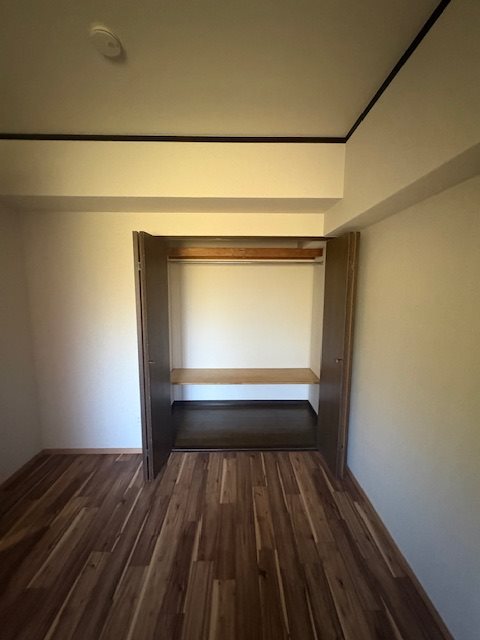 グランピア八幡東  収納