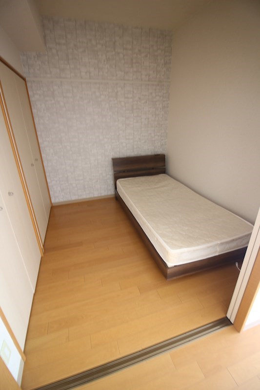 堺町センタービル ベッドルーム