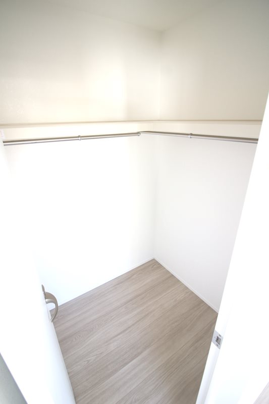 グランソレイユ篠崎  収納