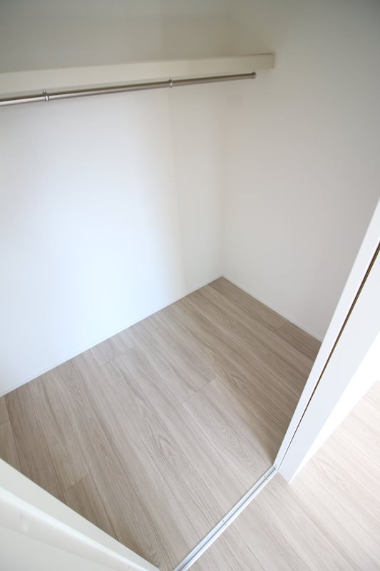 グランソレイユ篠崎  収納