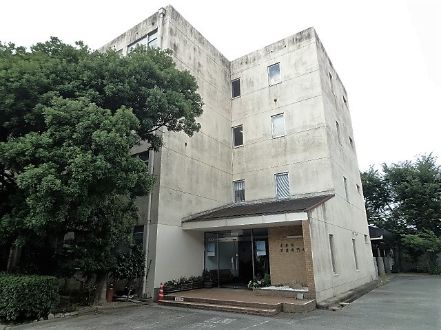サンヴィレッジ虹山 専門学校