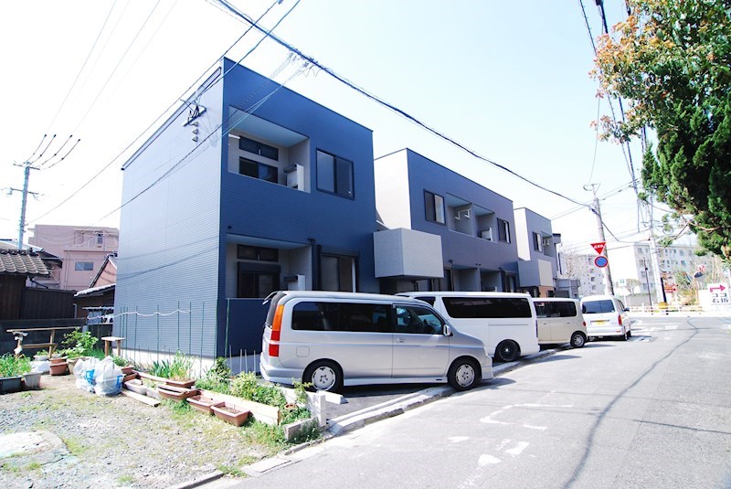 LaLuce黒住   駐車場