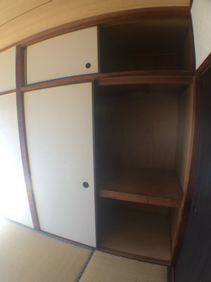 グランドハイツ片野 収納