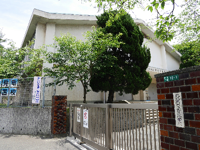 アビタシオン・アン   小学校