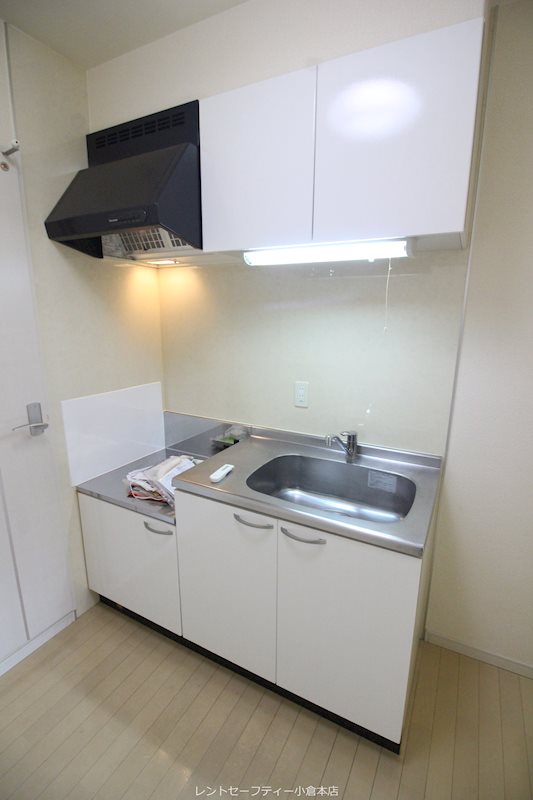 ラフィーネ門司港  キッチン