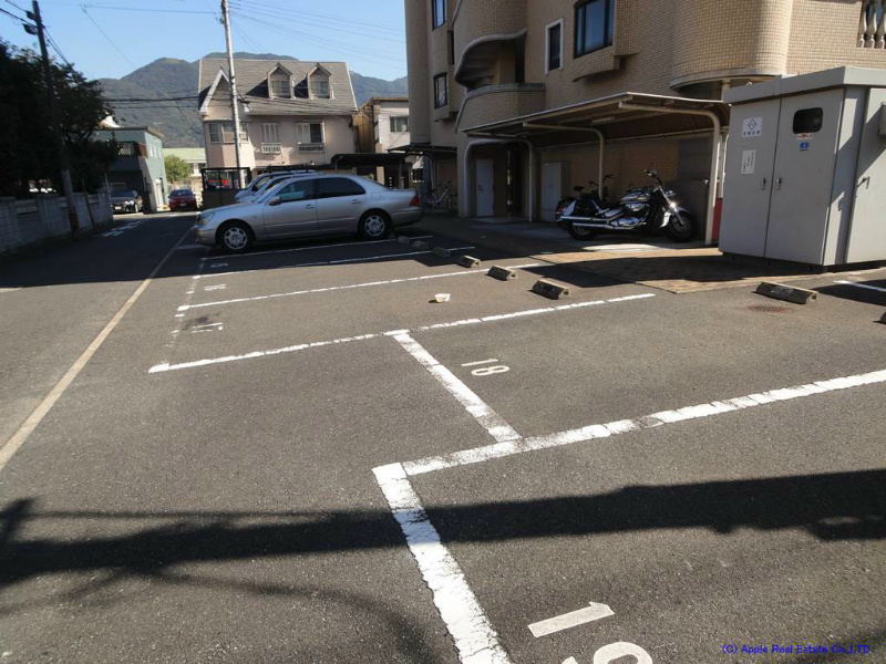 チャペルコンサート  駐車場