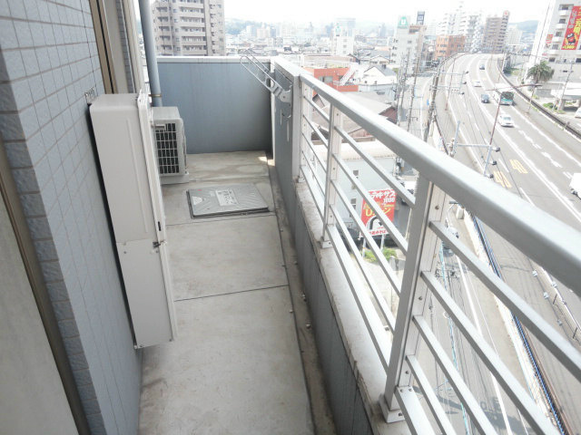 WIN小倉  ベランダ