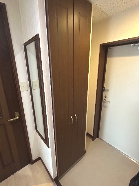 ニューリバー九工大駅前 玄関