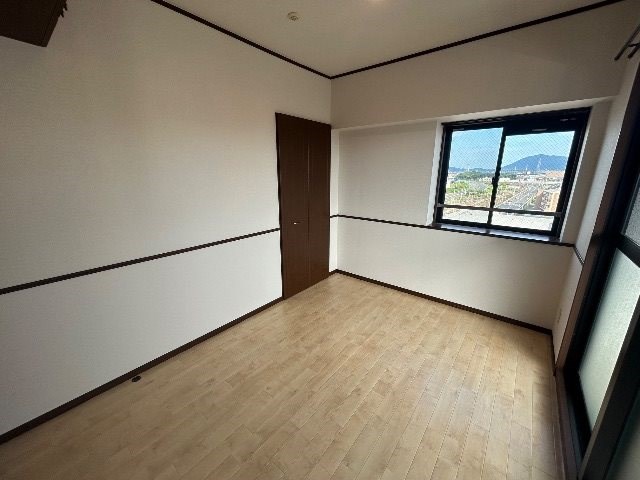 ニューリバー九工大駅前 その他