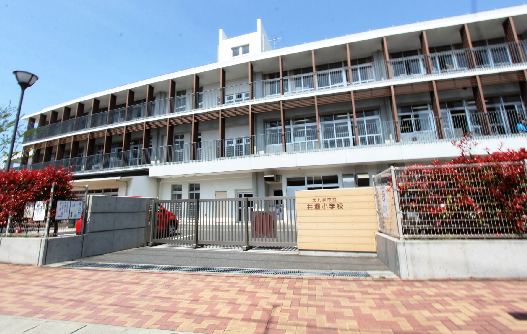 コーポカーペンターⅡ  小学校