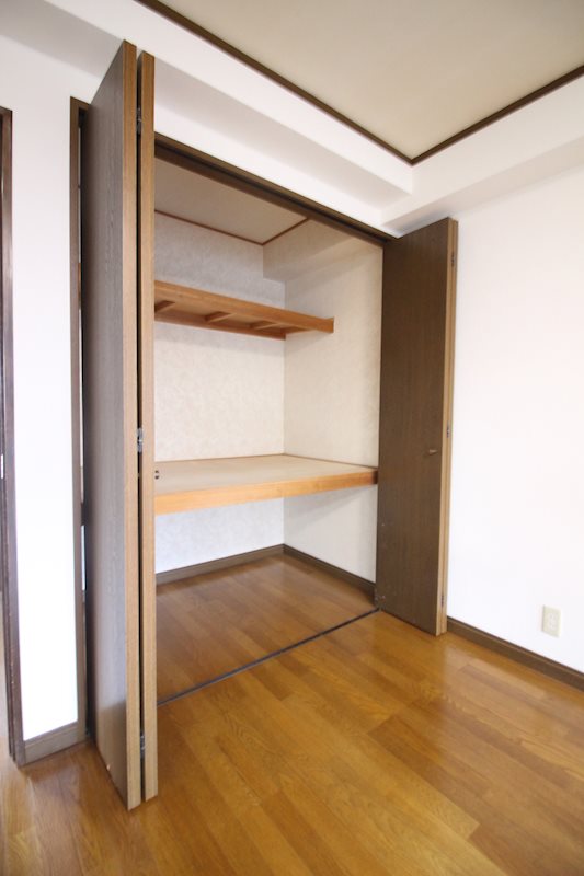 昭和町戸建  収納