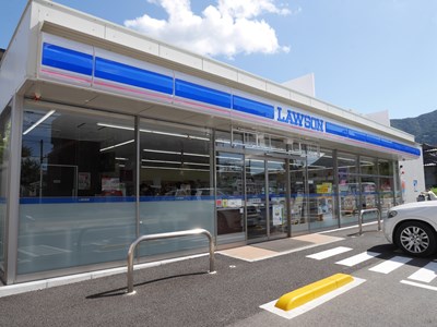 サンシャイン妙見表参道 コンビニ
