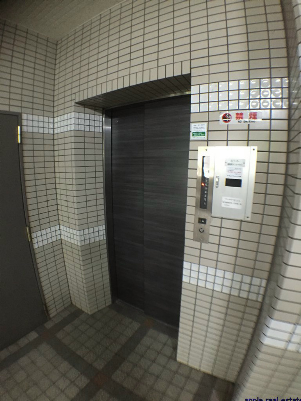 ライオンズマンション三萩野駅前  ロビー