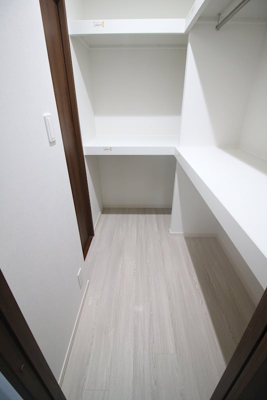 プレジデンス ざ 三萩野 収納