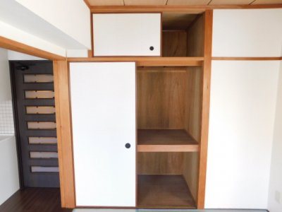 ライオンズマンション小倉駅南第２  収納