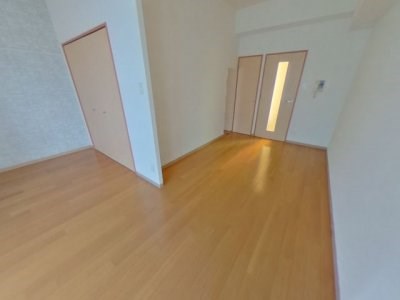 堺町センタービル リビング
