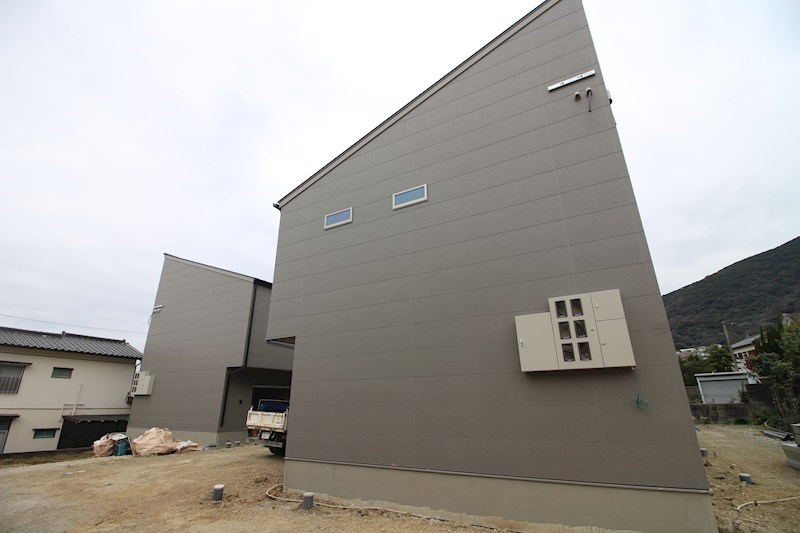 Excel Garage 小倉南A棟 外観