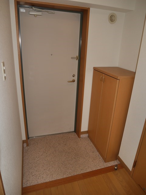 アイレックス  玄関