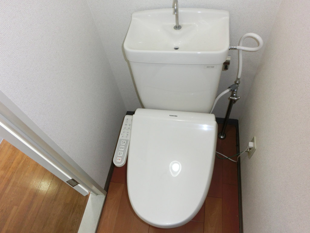 グローリー門司駅前  トイレ