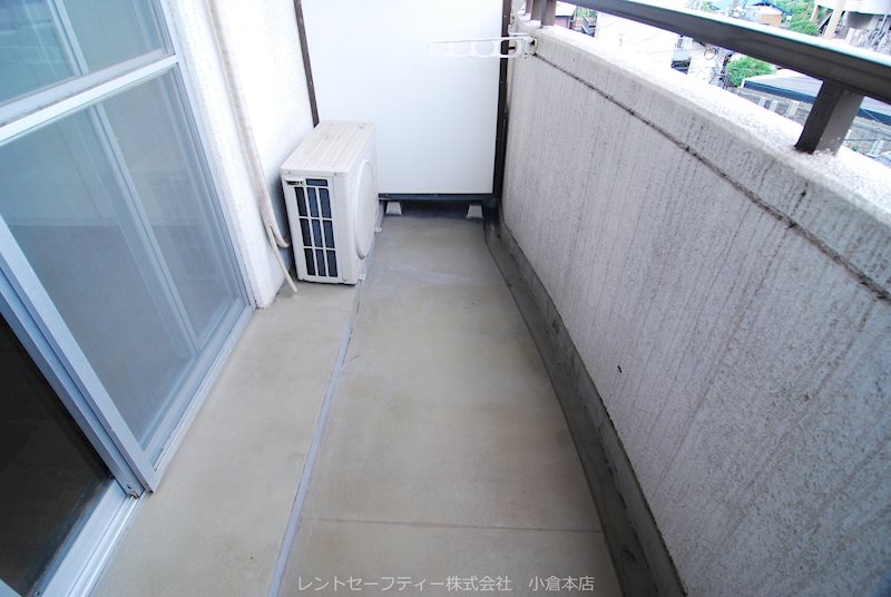 サンシティ日明  ベランダ